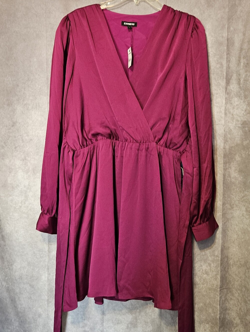 Express Dress New With Tags Magenta  V-Neck Tie Waist Mini Long Sleeve L